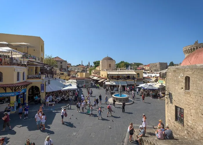 Grand Master Apartamento Rhodes City